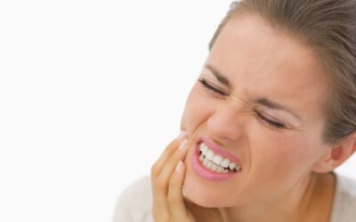 Kenali Penyebab Gigi Ngilu dan Cara Mengatasinya!